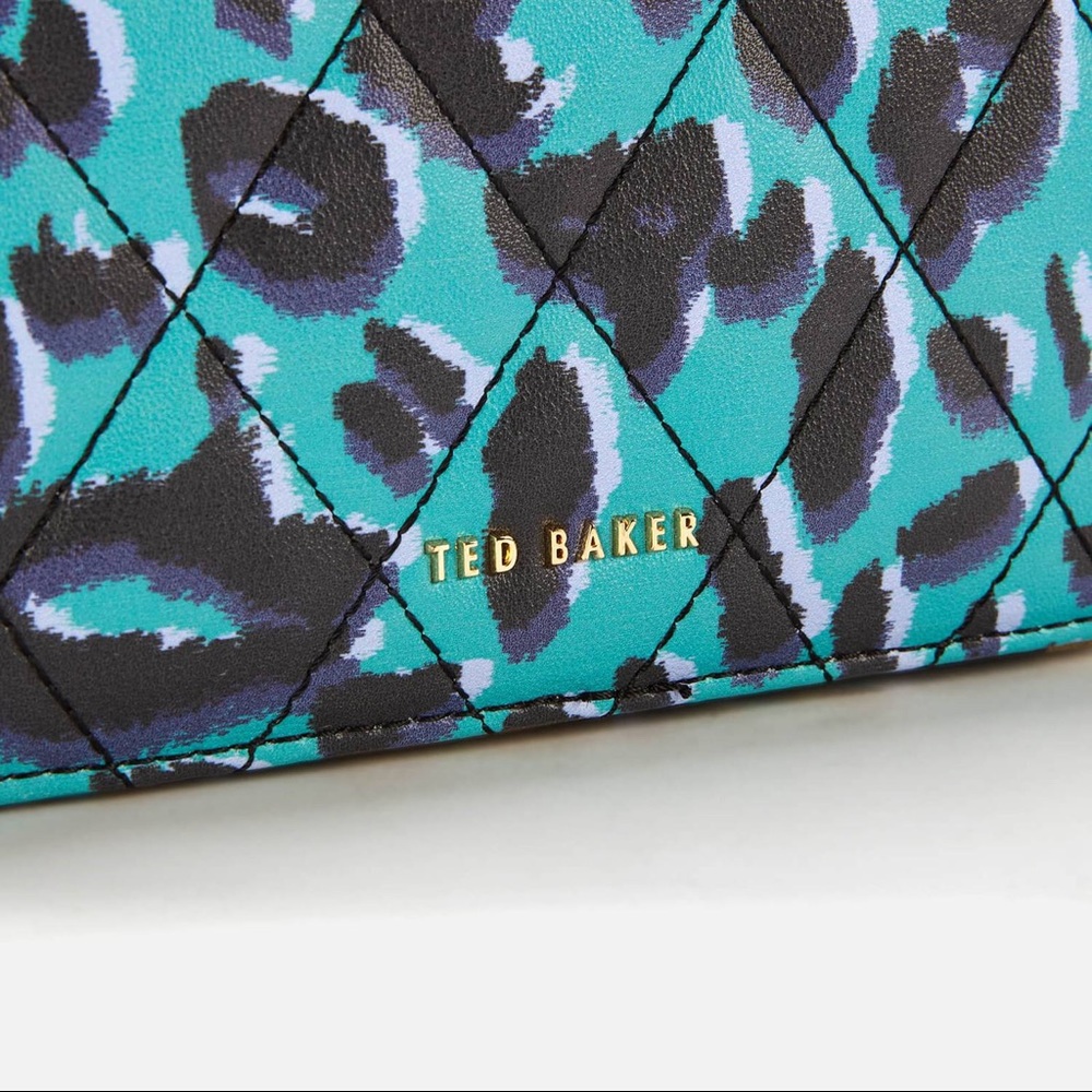 Ted Baker - Picture 3 of 10